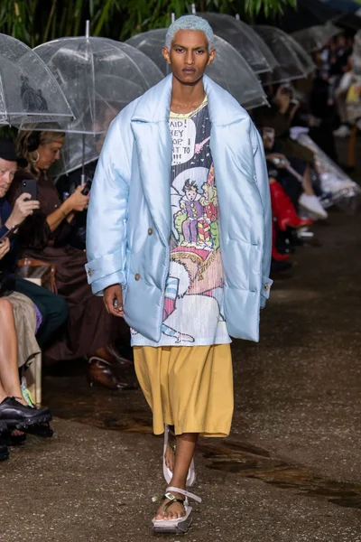 Look 43